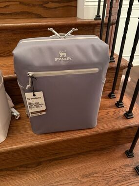 Stanley Mid Backpack Soft Cooler in Stone Gray